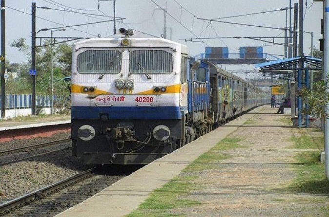 Delhi Agra Delhi: Round Trip By Gatimaan Express Train - Who will get the most from this day trip