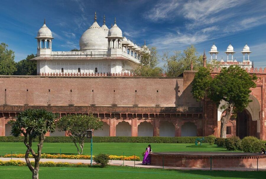 Delhi/Agra: Taj Mahal Mughal & Heritage in Mulitple Ways - Agra Fort adds the political story