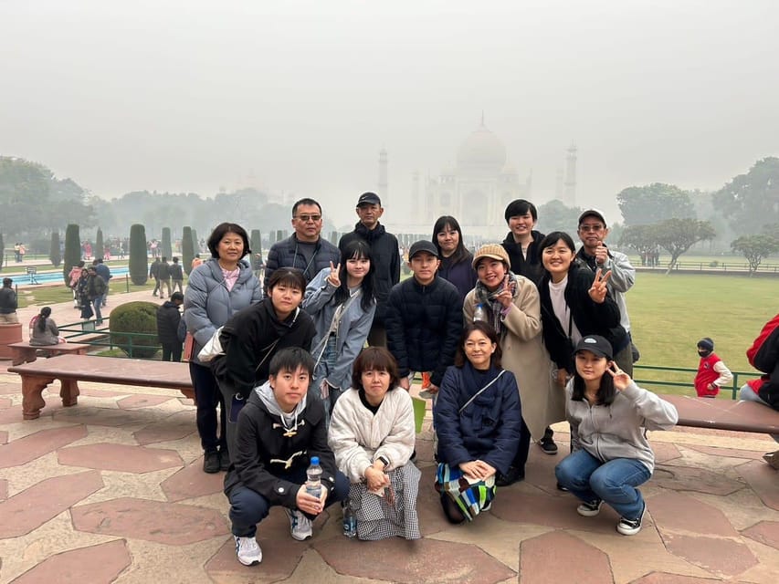 Delhi Airport to Taj Mahal Tour Instant Booking - Making a Taj Mahal visit from a Delhi layover