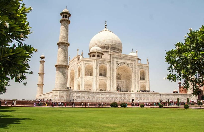 Delhi Airport to Taj Mahal Tour Instant Booking - What the $57 price really covers