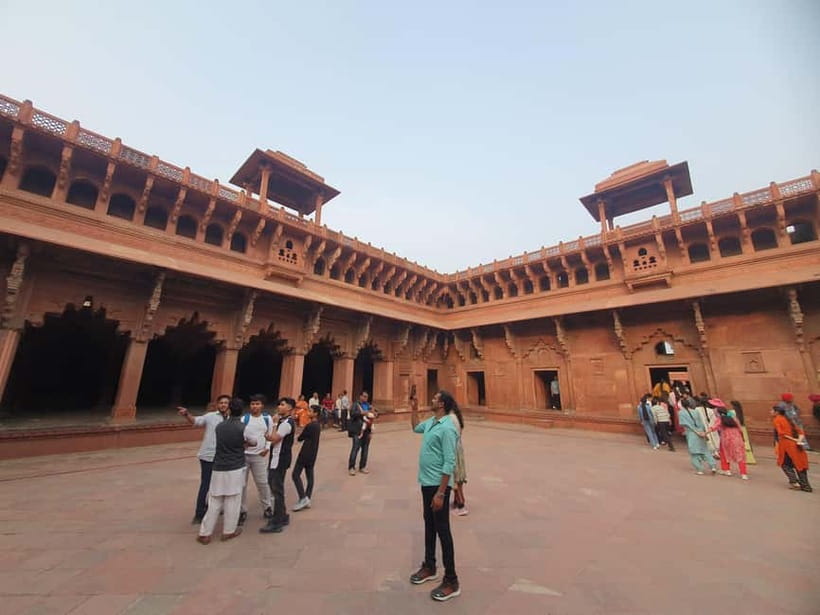 Delhi: Sunrise Taj Mahal & Elephant SOS Tour with Transfers - Timing, tickets, and practical choices