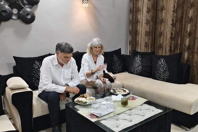 Dine In Indian, home cooked food Agra Food tour My Magic Kitchen - What happens when you arrive at My Magic Kitchen