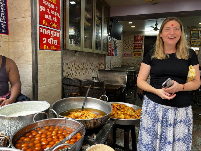 Evening Walking Tour with Fire Rituals-The Pushkar Route - Meeting your guide around Pushkar Lake