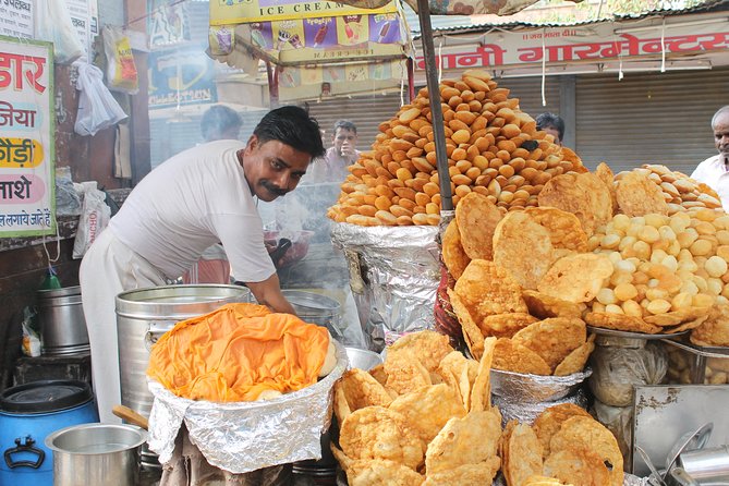 Flavours of Agra Food walk - Who should book this Agra food walk?