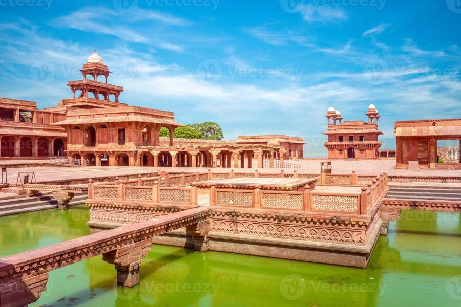 From Agra: Fatehpur Sikri and Market Private Half-Day Tour - What the $22 price really covers