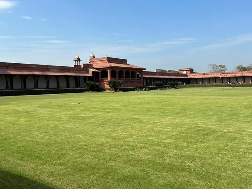 From Agra: Fatehpur Sikri Private Tour - Buland Darwaza: a dramatic first stop