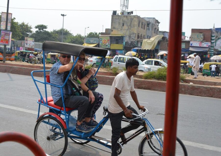 From Delhi: All Inclusive Old & New Delhi Tour With Option - Old Delhi begins with Jama Masjid