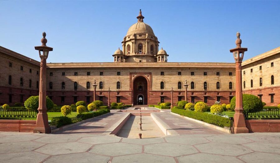 From Delhi: All Inclusive Old & New Delhi Tour With Option - Akshardham adds a modern religious landmark