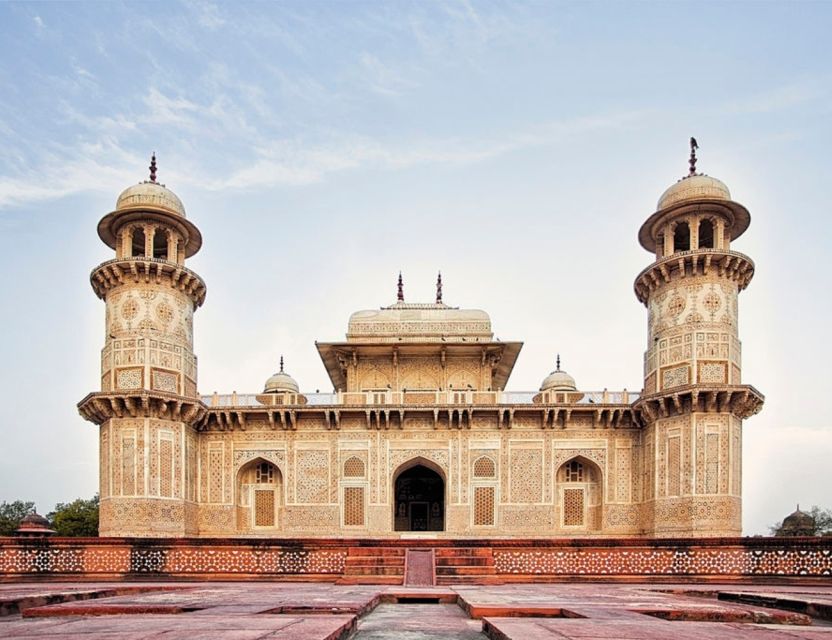From Delhi: All Inclusive- Taj Mahal Tour by Express Train - What the price really offers