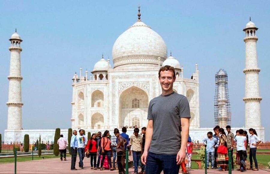 From Delhi: Deluxe Taj Mahal and Agra tour with Luxury Cars - Entering the Taj Mahal through the VIP route