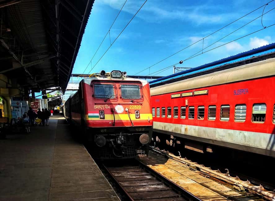 From Delhi: Jaipur Private Same Day-Trip By Car or Train - Amer Fort and the Rajput Court
