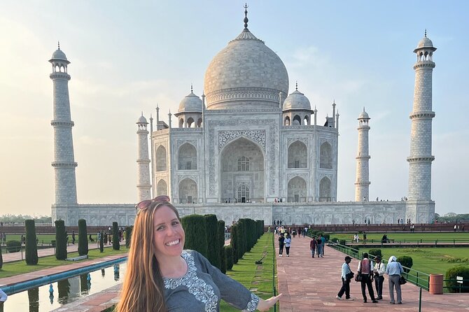From Delhi: Luxury Group tour of Agra by Car- TOP RATED TOUR - The Baby Taj and Its Fine Marble Work