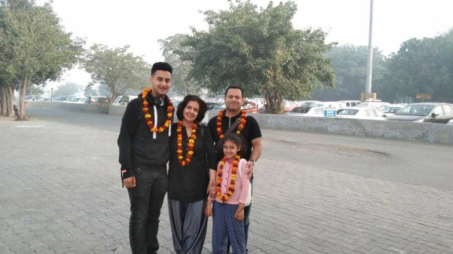 From Delhi: Private 2-Day Golden Triangle Luxury Tour - A fast Golden Triangle trip from Delhi