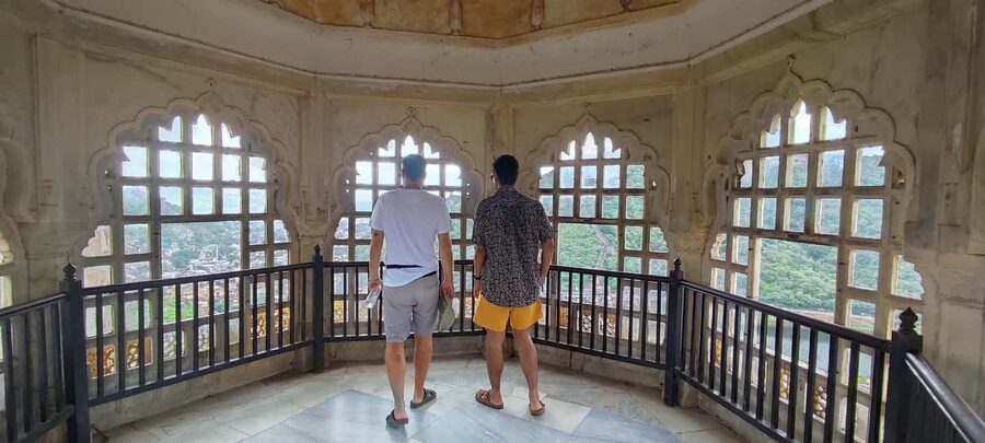 From Delhi: Private 2-Day Golden Triangle Luxury Tour - Hotel choice and room arrangements