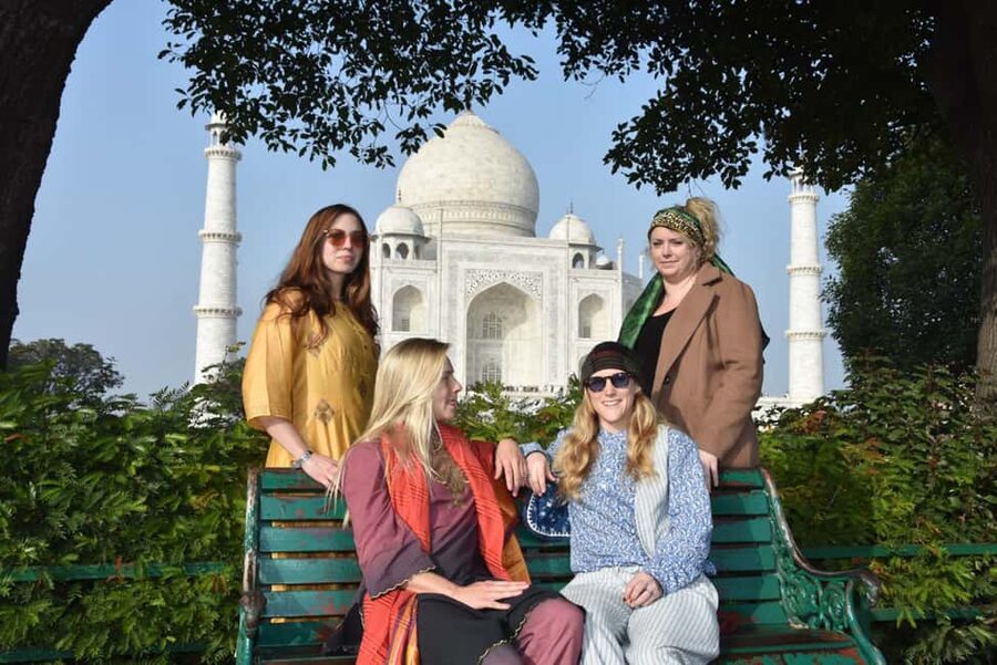 From Delhi: Private 3-Day Golden Triangle Tour with Hotels - Day one: Old Delhi streets before New Delhi monuments