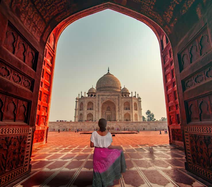 From Delhi: Private 5-Day Golden Triangle Tour - Delhi hotel choices and the first night