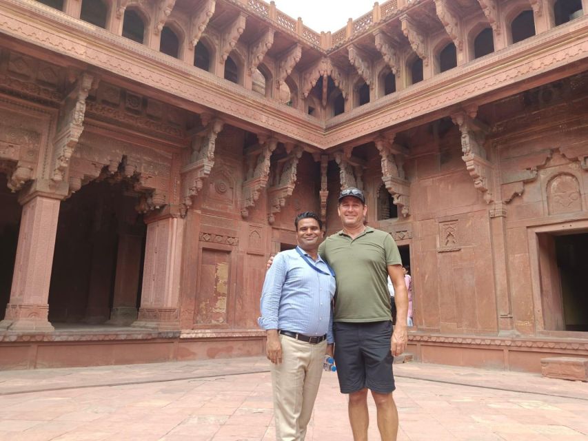 From Delhi: Private Layover Taj Mahal Day Tour By Car - Who should book this Agra day trip?