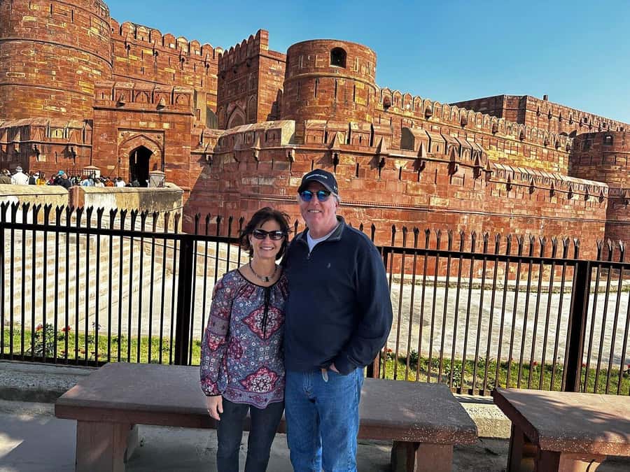 From Delhi: Private Taj Mahal, Agra Fort & Baby Taj Day Tour - Agra Fort and the world behind the Taj