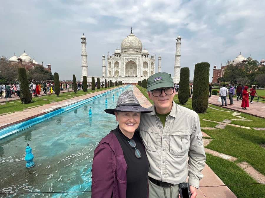 From Delhi: Private Taj Mahal, Agra Fort & Baby Taj Day Tour - Lunch at the Courtyard by Marriott