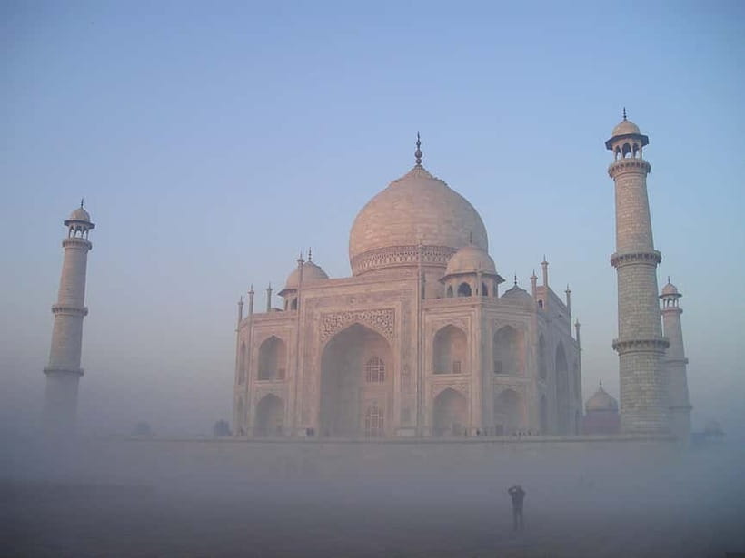 From Delhi: Private Taj Mahal & fatehpur Sikri Day Trip - Value at $27 per person