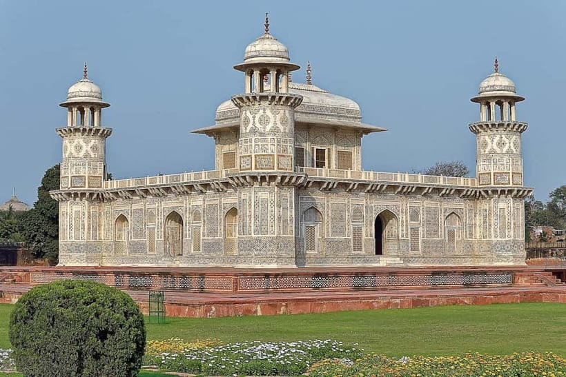 From Delhi: Sunrise Taj Mahal Tour To Agra - Baby Taj adds delicate detail after the grand monuments