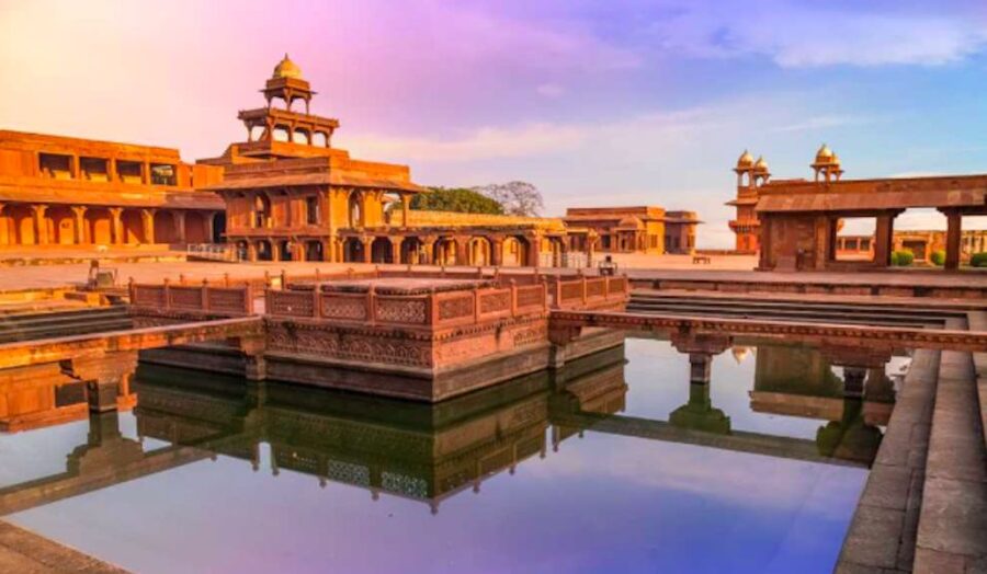 From Delhi: Taj Mahal & Agra With Fatehpur Sikri Day Tour - Driving, guides, and the personal touch
