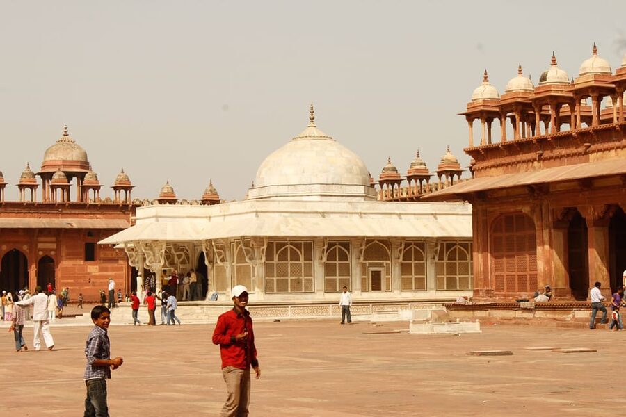 From Delhi: Taj Mahal Sunrise, Agra Fort & Baby Taj Day Tour - Should you book it?