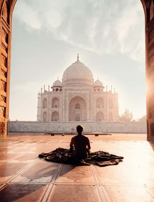 From Delhi: Taj Mahal Tour with Professional Photographer - Key points to know before you book