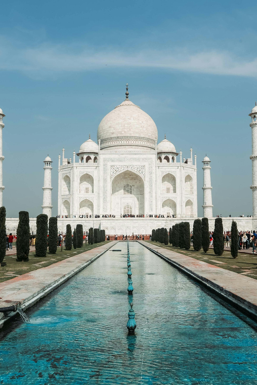 From Delhi: Taj Mahal Tour with Professional Photographer - Agra Fort, a worthwhile 90-minute addition