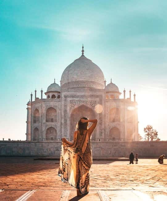 From Delhi: Taj Mahal Tour with Professional Photographer - Cancellation, Friday closures, and language choices