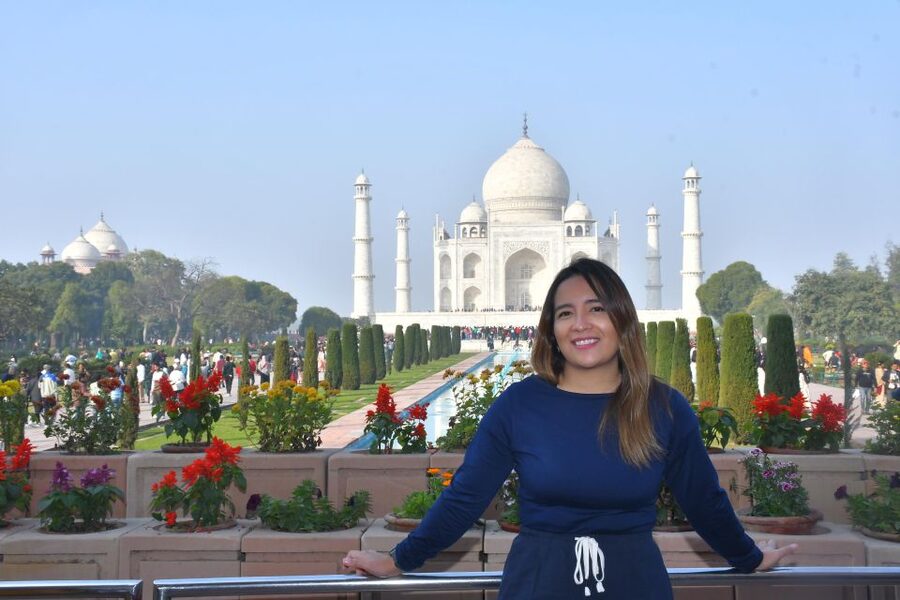 From Jaipur: Agra Private Day Trip with Taj Mahal &Agra Fort - Entering the Taj Mahal in the morning