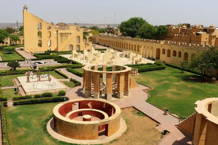 From Jaipur: Half-Day City Tour with Guide - Optional markets and a taste of Rajasthan