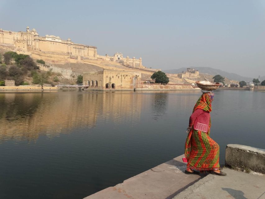 From Jaipur: Private Amber Fort, Jal Mahal and More Car Tour - Key points at a glance