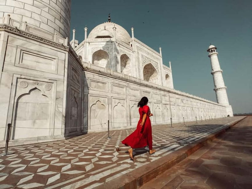 From Jaipur: Private Tajmahal Sunrise & Agra CityTour By Car - The air-conditioned drive from Jaipur