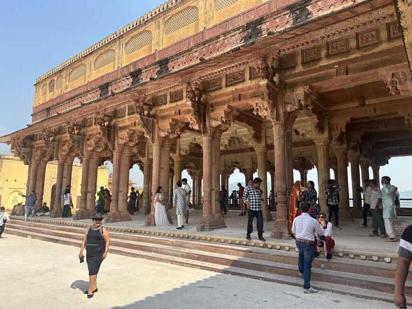 From Jaipur: Taj Mahal, Agra Fort, Baby Taj Day Trip by Car - The real shape of a Jaipur to Agra day