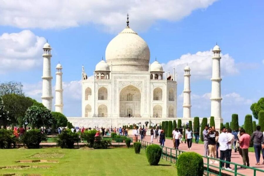 From Jaipur: Taj Mahal, Agra Fort, Baby Taj Day Trip by Car - Who gets the best value from this trip