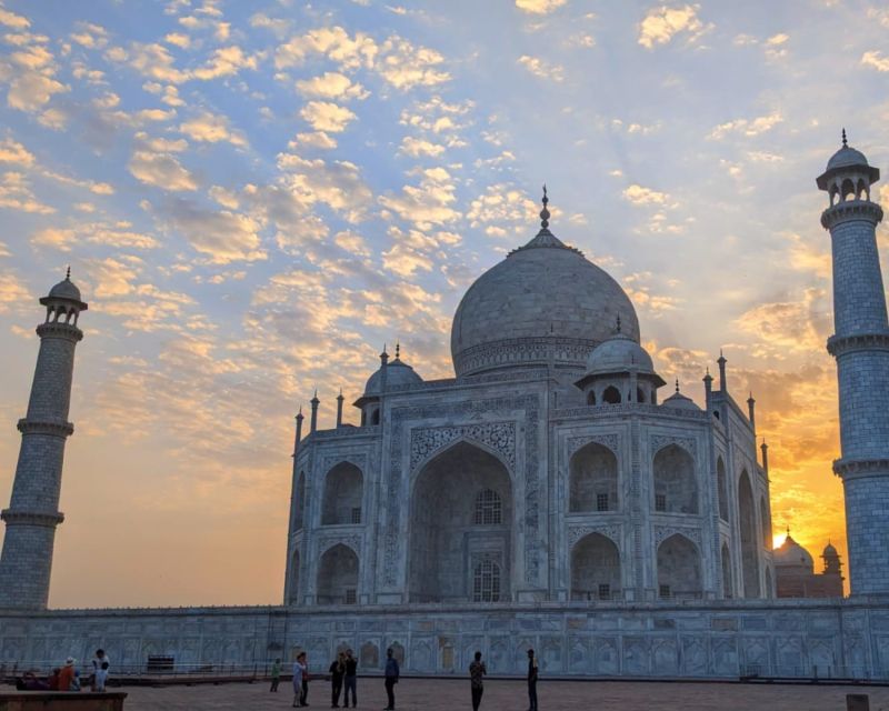 From Jaipur: Taj Mahal Same Day Guided Tour by Car - The marble inlay and Zardozi stop