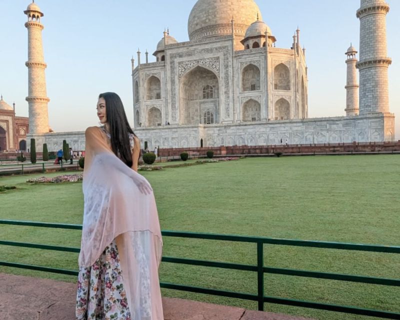 From Jaipur: Taj Mahal Same Day Guided Tour by Car - Small details that make the day easier
