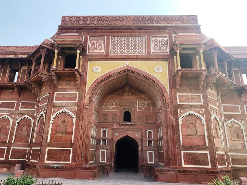 From New Delhi : Tajmahal Tour by Train All Inclusive - The Baby Taj, about one guided hour