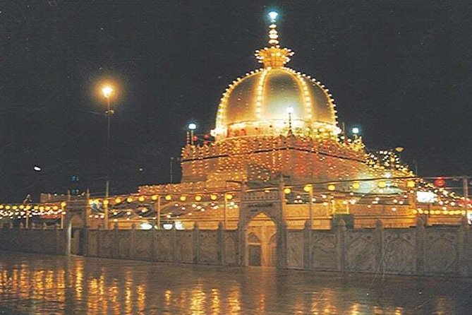 Full-Day Ajmer and Pushkar Guided Sightseeing Private Trip - Setting out from Jaipur in a private car