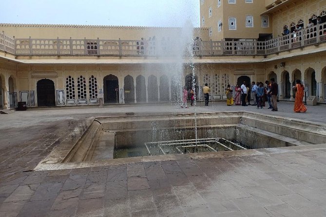 Full-Day Jaipur City Sightseeing Private Tour - Jantar Mantar: astronomy in stone