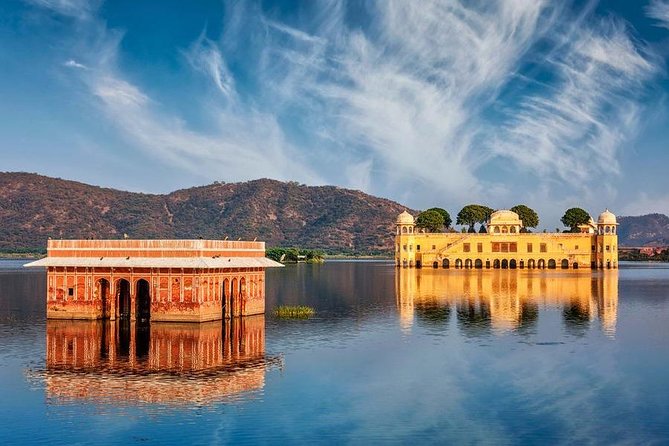 Full-Day Private Tour Heritage of Jaipur with Amber Fort - Nahargarh brings the city into view