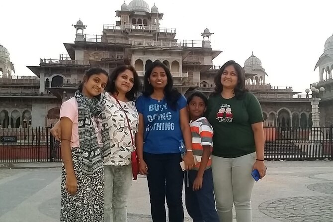 Full Day Private Tour of Jaipur : Sightseeing tour - Jal Mahal: a quick photo stop by Man Sagar Lake