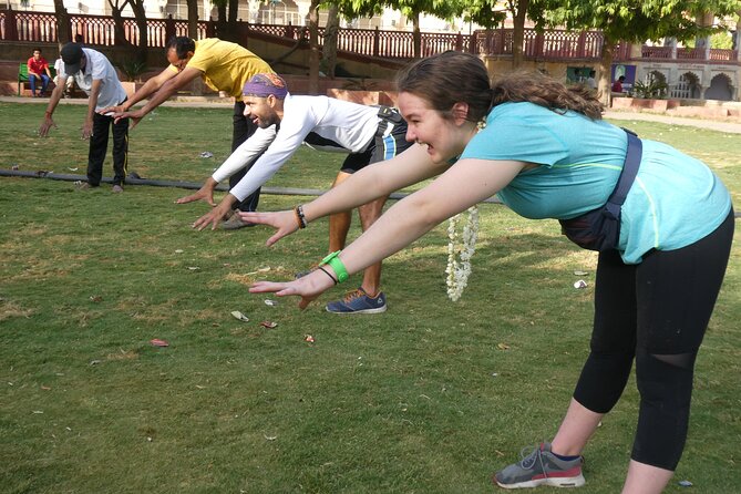 Guided Morning Bicycle Tour with Food Tasting in Jaipur - Tea, kachori, pakodas, jalebi, and kullhad lassi