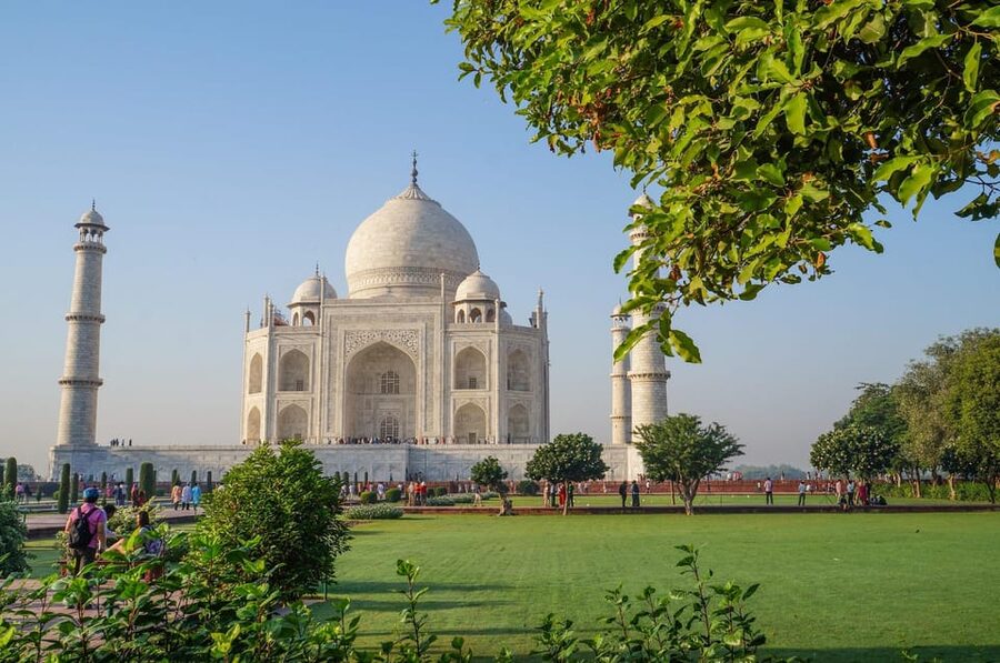 Gurgaon: Private Taj Mahal Day Tour from Gurgaon/Gurugram - What the $82 price really covers
