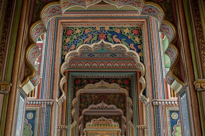 Half-Day the Hidden Secrets of Jaipur City Private Guided Tour - Why this Jaipur tour feels different