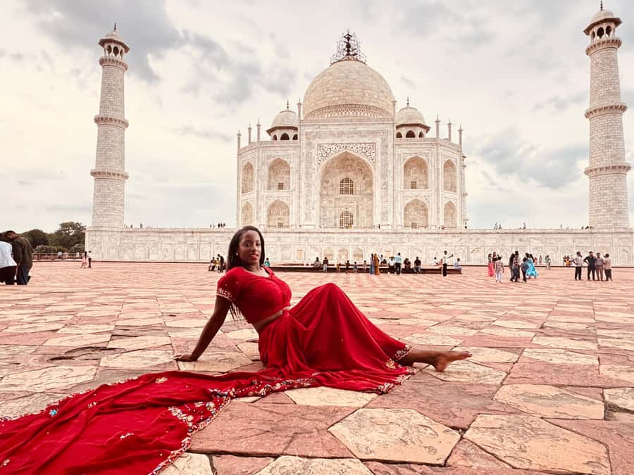 India: Premier High Value Taj Mahal Tickets with Transfers - Who should book this experience?