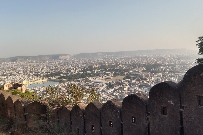 Jaipur 02 Days Private Tour with Vehicle+Professional Chauffeur - Why a private car makes sense in Jaipur
