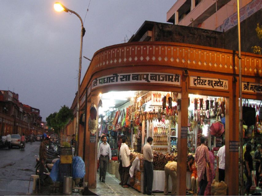 Jaipur: 2-Hour Cultural Walking Tour - Key points at a glance