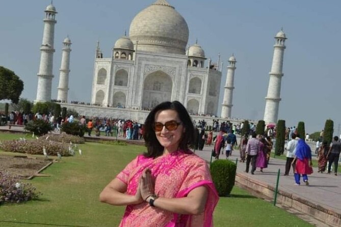 Jaipur Agra Private Full Day Tour - The Taj Mahal deserves the first long stop